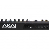 Akai Professional Advance 25 - zadní panel