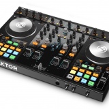 Native Instruments: Traktor Kontrol S4 MK2 